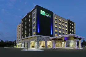 Photograph of Holiday Inn Express, Kingston