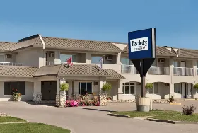 Photograph of Travelodge, Edson