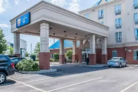 Photograph of Comfort Inn, Mississauga