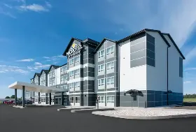 Photograph of Microtel Inn & Suites, Kanata