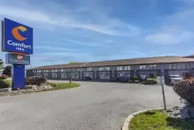 Photograph of Comfort Inn, Mississauga