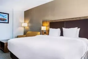 Photograph of Quality Hotel, Dorval