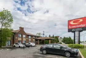 Photograph of Econo Lodge, Quebec