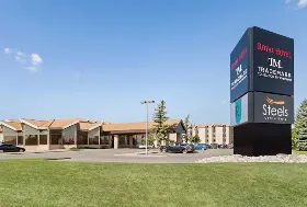 Photograph of Royal Hotel West Edmonton, Edmonton