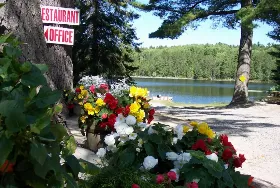 Photograph of Happy Landing Lodge, Noelville
