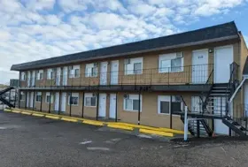 Photograph of Riverside Motel, Medicine Hat