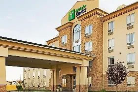Photograph of Holiday Inn Express, Grande Prairie