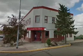 Photograph of Cosmopolitan Hotel, Castor