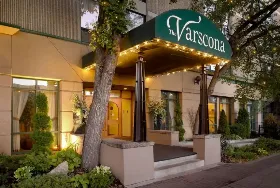 Photograph of Varscona Hotel, Edmonton