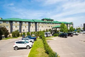 Photograph of Sandman Hotel, Calgary