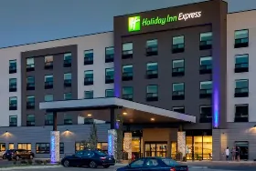 Photograph of Holiday Inn Express, Lethbridge