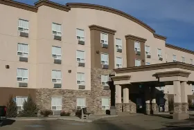 Photograph of Service Plus Inns & Suites, Calgary