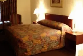 Photograph of Foxwood Inn & Suites, Fox Creek