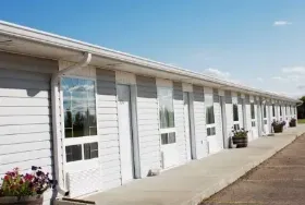 Photograph of Country Club Inn, Lacombe