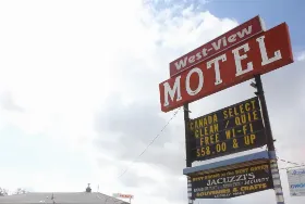 Photograph of Westview Motel, Vegreville