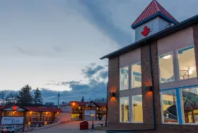 Photograph of Best Canadian Motor Inn, Peace River