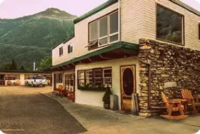 Photograph of Bear Mountain Motel, Waterton Park
