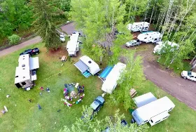 Photograph of Hidden Grove Campground & RV Park, Niton Junction