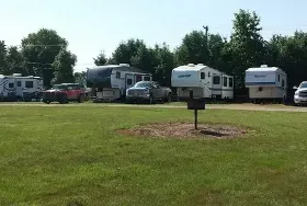 Photograph of King's Park Campground, Chauvin
