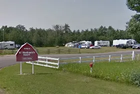 Photograph of Ol' MacDonald's Resort, Erskine