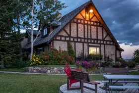 Photograph of Rocky Ridge Country Lodge, Mountain View
