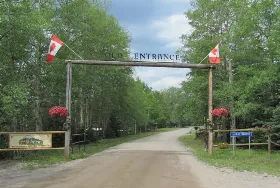 Photograph of Old Entrance B 'n B Cabins, Hinton