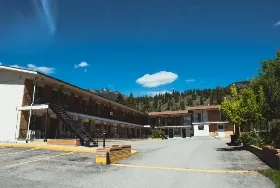 Photograph of Radium Park Lodge, Radium Hot Springs