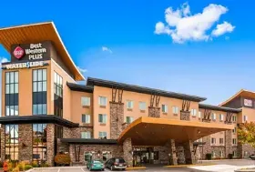 Photograph of Best Western Plus, West Kelowna