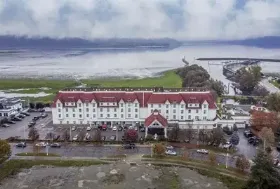Photograph of Prestige Harbourfront Resort, Salmon Arm