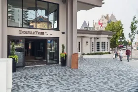 Photograph of DoubleTree by Hilton, Victoria