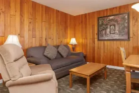 Photograph of Cedarwood Inn & Suites, Sidney