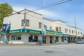 Photograph of Steveston Hotel, Richmond