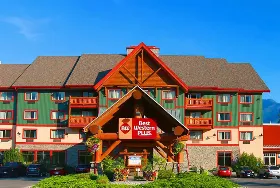 Photograph of Best Western Fernie Mountain Lodge, Fernie