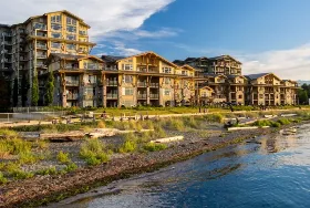 Photograph of Beach Club Resort, Parksville