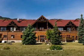 Photograph of Glacier House Hotel, Revelstoke