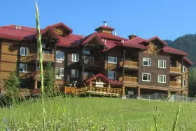 Photograph of Cornerstone Lodge, Fernie
