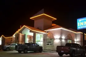 Photograph of Aurora Park Inn & Suites, Dawson Creek