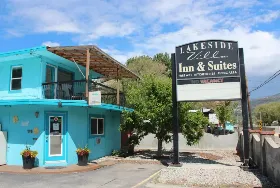 Photograph of Lakeside Villa Motel, Penticton