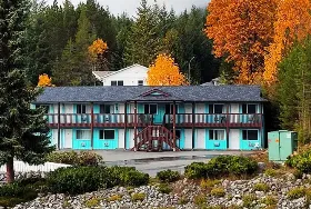 Photograph of Ridgeview Motor Inn, Gold River
