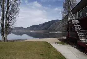 Photograph of The Poplars Motel, Osoyoos