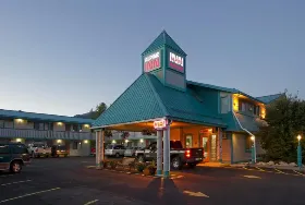 Photograph of Alpine Inn, Valemount