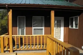 Photograph of Island Tides Outdoor Lodge, Zeballos