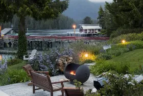 Photograph of Tofino Swell Lodge, Tofino