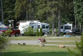 Photograph of Canyon Creek Campground, Hixon