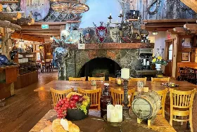 Photograph of Gasthaus On The Lake, Peachland