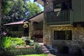 Photograph of Misty Meadows Bed and Breakfast, Victoria