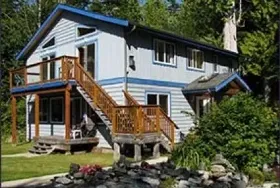 Photograph of Blue Bear Bed And Breakfast, Tofino