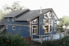 Photograph of Easy On The Edge B&B, Ucluelet