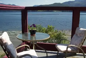 Photograph of Alert Bay Lodge, Alert Bay
