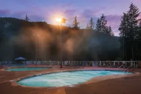 Photograph of Crazy Creek Hot Pools Resort, Malakwa
